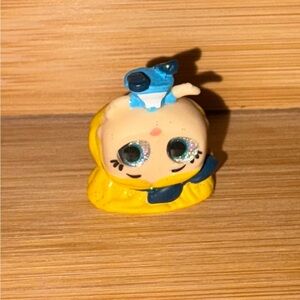 Disney Doorables Alice in Wonderland Alice falling series 2 ultra rare